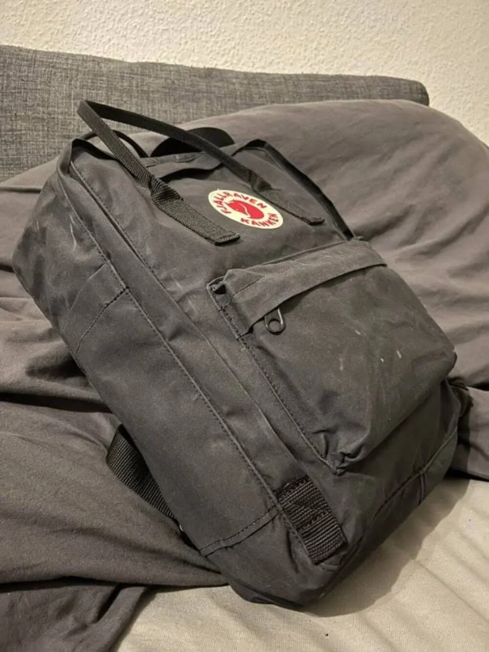 Fjallraven KÅNKEN EVERYDAY OUTDOOR Backpack Dark Black